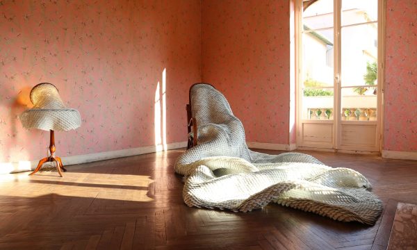 02-ROCKING-CHAIR
